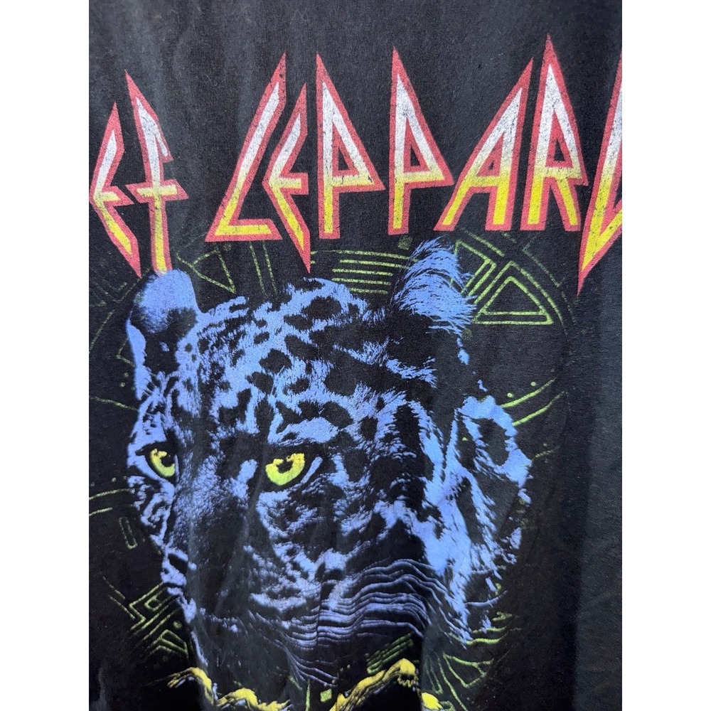 Vintage DEF LEPPARD Animal‎ T-SHIRT music album record tour